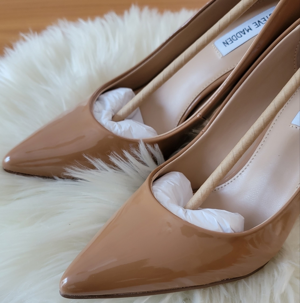 Steve Madden pumps